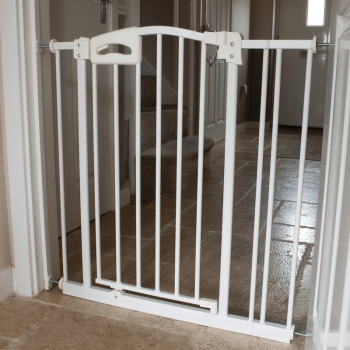 Callowesse Carusi Narrow Safety Gate With Auto-Close 63-70cm - White